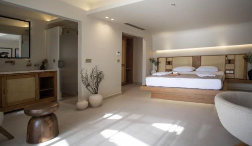 Double Room with Balcony and Sea View