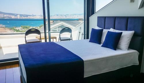 Suite with Sea View