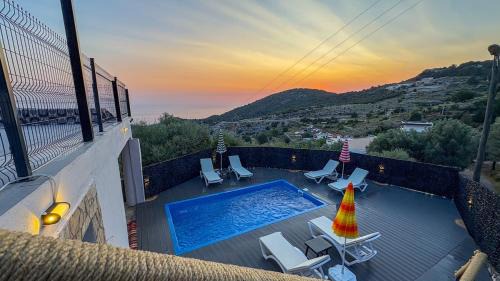 Villa with Private Pool