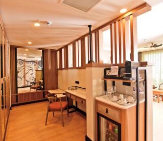 Superior Jacuzzi Room Forest View