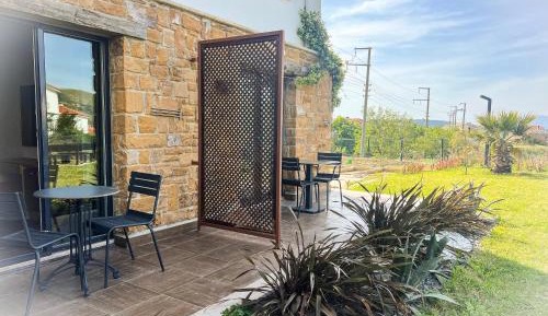 Triple Room with Garden View