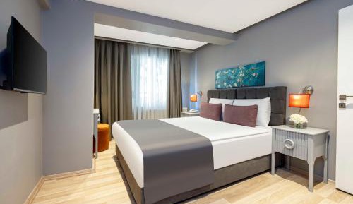 Superior Suite