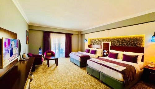 Deluxe Double or Twin Room with Balcony