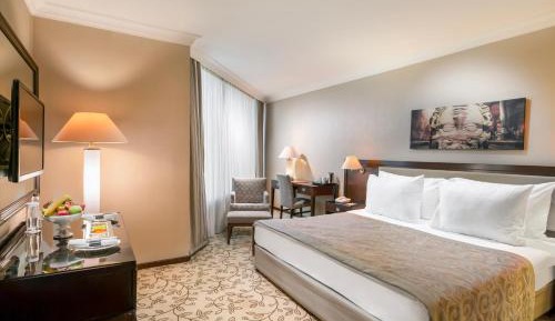 Executive King Room