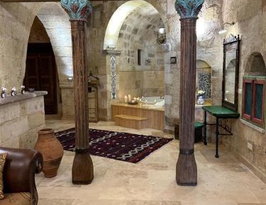 King Room with Spa Bath