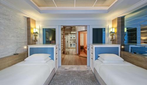 Family Duplex Suite with Garden View