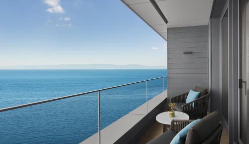 Executive Room with Panoramic Sea View - Executive Lounge Access