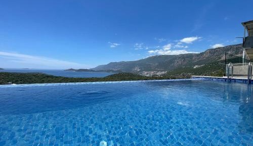 Villa with Sea View