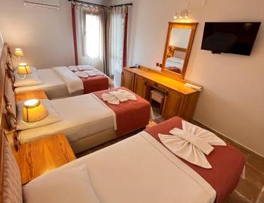 Quadruple Room with Balcony