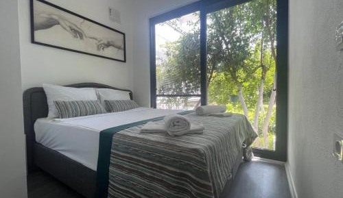 Luxury Triple Room