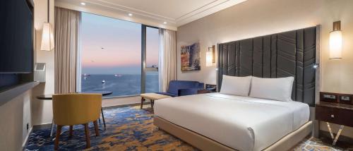Executive King Room with Sea View
