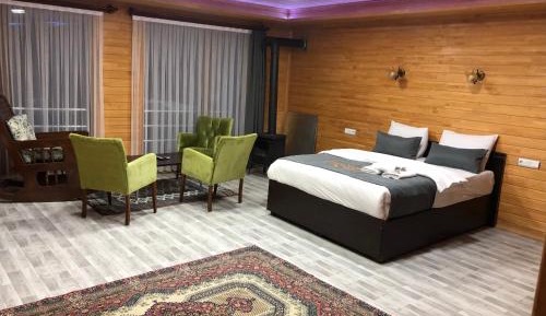 Double Room with Lake View