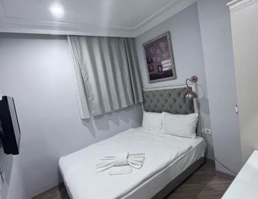 Small Single Room with No View
