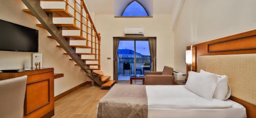 Standard Family Room