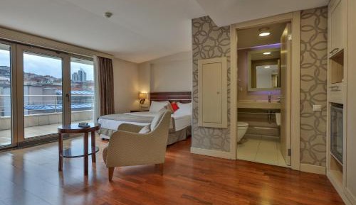 Suite with Terrace