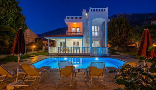Deluxe Villa