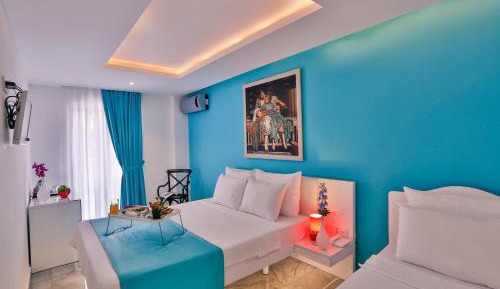 Superior Family Room