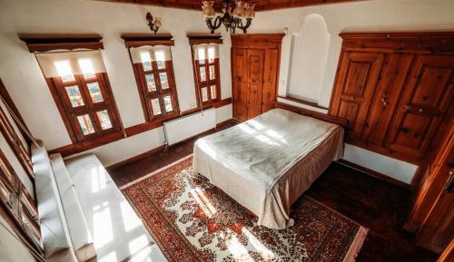 Large Double Room