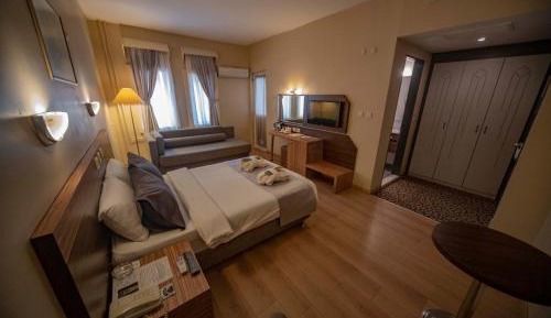 Comfort Triple Room