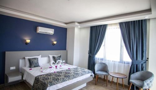 Double Room with Balcony and Sea View