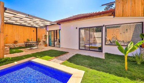 Villa with Private Pool