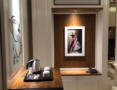 Superior King Room