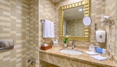 Sultan Suite