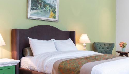 Large Double Room
