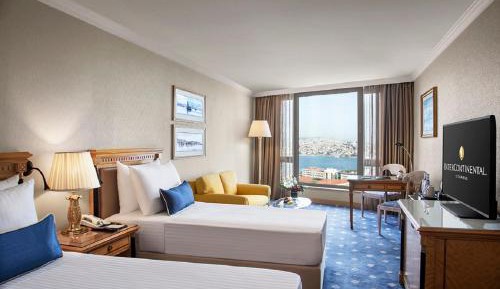 Classic Twin Room with Sea View