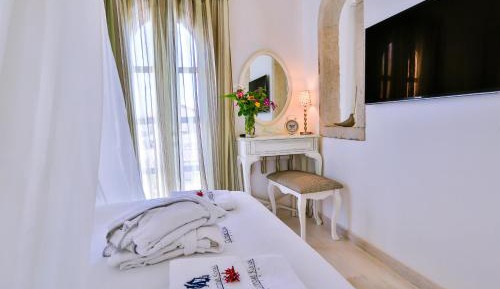Suite with Fireplace