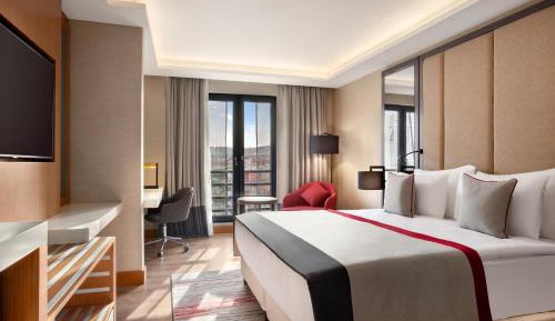 Double Room - Non-Smoking 