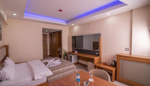 Single Room with Park View