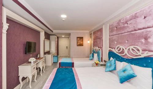 Deluxe Triple Room