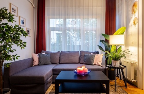 Tophane Apartment | Charming Flat 8 min to Galataport in Beyoglu