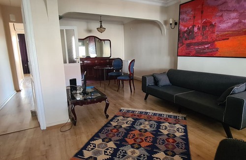 Moda Apartment | Lovely 2 bedrooms loft with terrace in the very center of Kadıköy