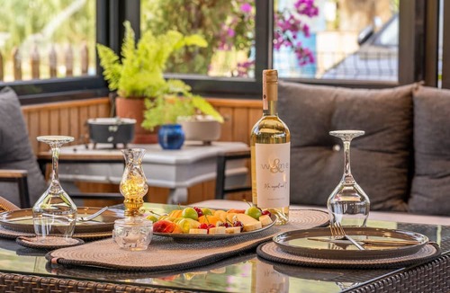 Karaoz Hotel | Karaöz Sapphire Bungalows