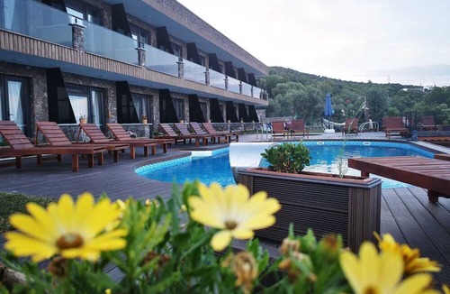 Ayvacik Hotel | Assos Derin Mavi