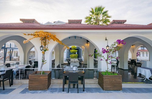 Yaniklar Resort | Lykia Botanika Beach & Fun Club
