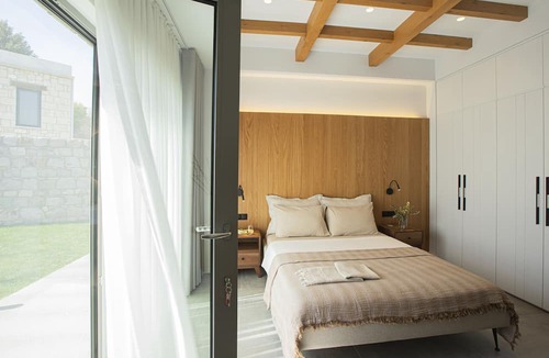 Ayvacik Hotel | Trio'da Kazdaglari