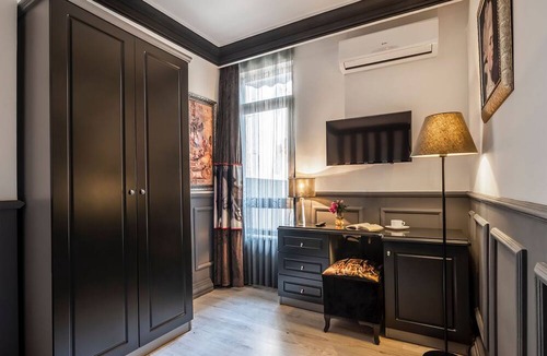 Gumbet Hotel | Art & Interiors
