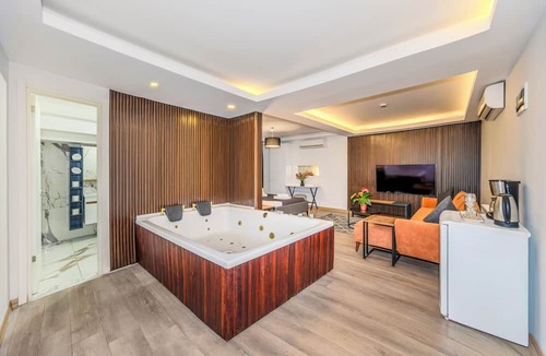 Kabatas Hotel | Etiz Hotels & Residences