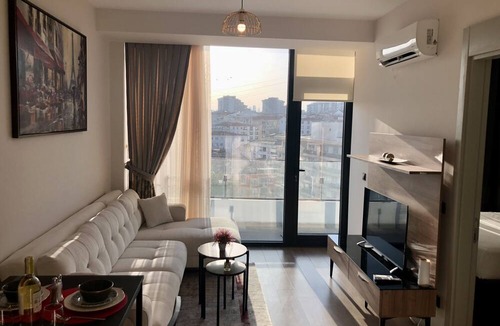 Esenyurt Apartment | Luxury 1 bedroom apartment - Gym & Park