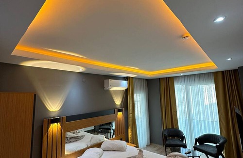 Pendik District Apartment | Tuzla First House