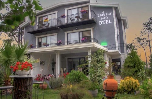 Unye Hotel | Lalezar Sea & Garden Hotel