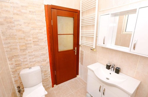 Goztepe Apartment | Cozy Apartment Close to Bagdat Avenue in Kadikoy