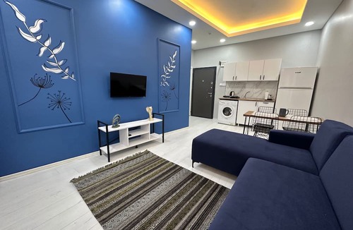 Pera Apartment | 1 minute to istiklal street. Taksim square 5 minutes