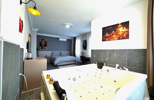 Yenisehir Hotel | Grond Konaklama Mersin