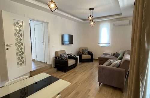 Camyuva Villa | Orange and Lemon Homes