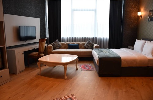 Cekmekoy Hotel | HMZ Luxury Hotel