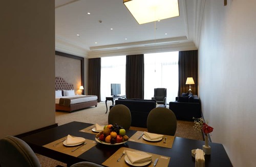 Yesilpınar Mahallesi Hotel | Vialand Palace Hotel